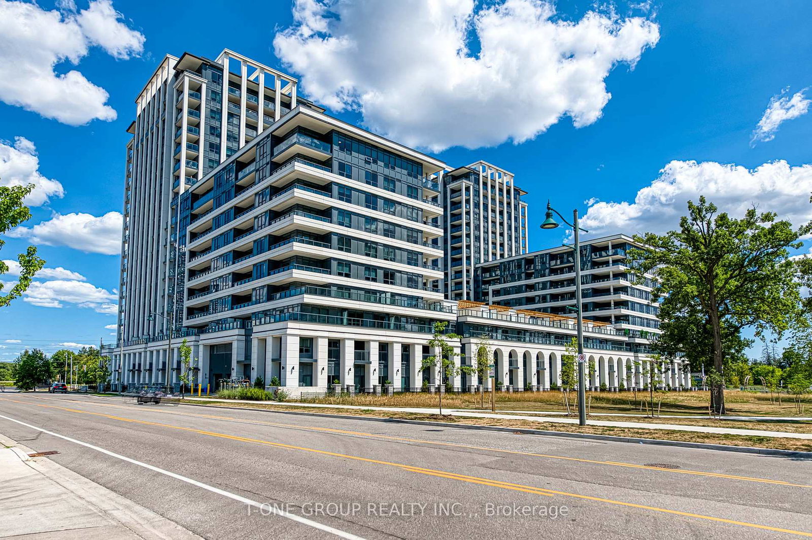 8-cedarland-drive-markham-ontario-n12318971