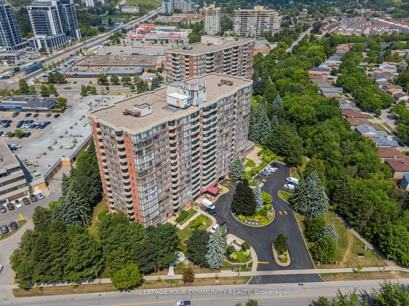 100-observatory-lane-richmond-hill-ontario-n12319374