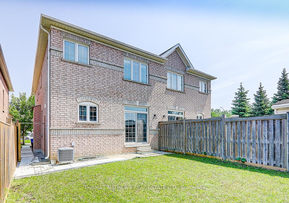 25-turnhouse-crescent-markham-ontario-n12319788