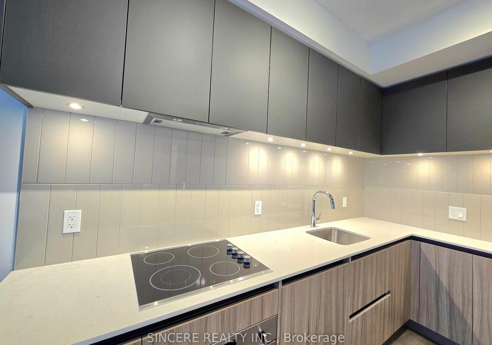 7950-bathurst-street-vaughan-ontario-n12320256
