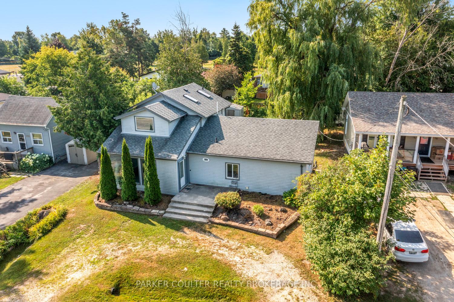 939-clifton-boulevard-innisfil-ontario-n12320396