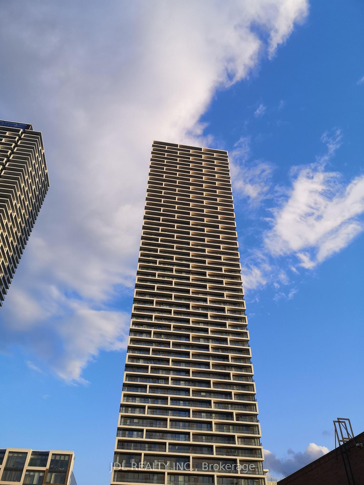898-portage-pkwy-na-vaughan-ontario-n12320911