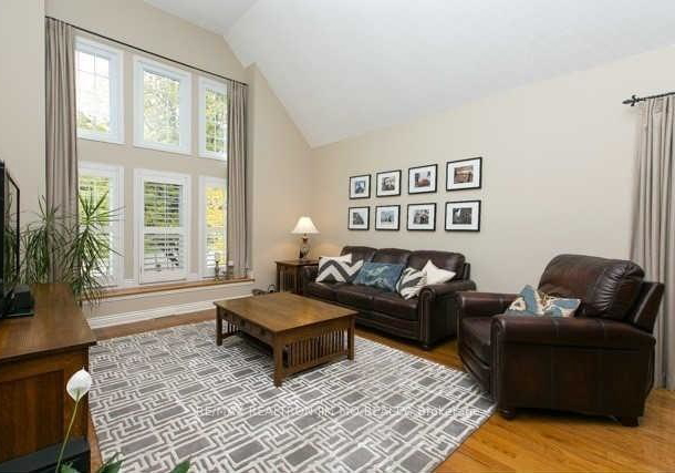 17-longwater-chase-markham-ontario-n12321456