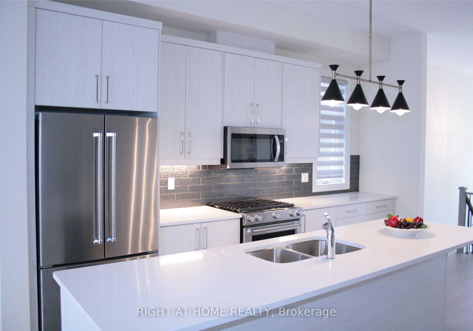 175-lebovic-campus-drive-vaughan-ontario-n12321571