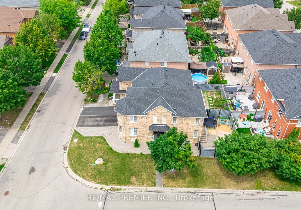27-lucerne-drive-vaughan-ontario-n12321898