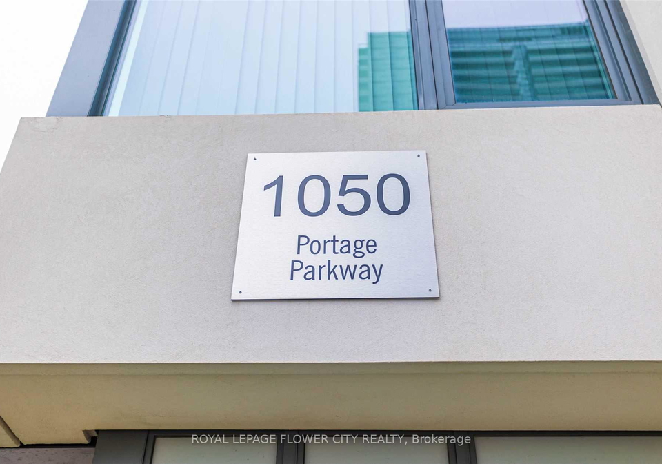 1050-portage-parkway-w-w-vaughan-ontario-n12321924