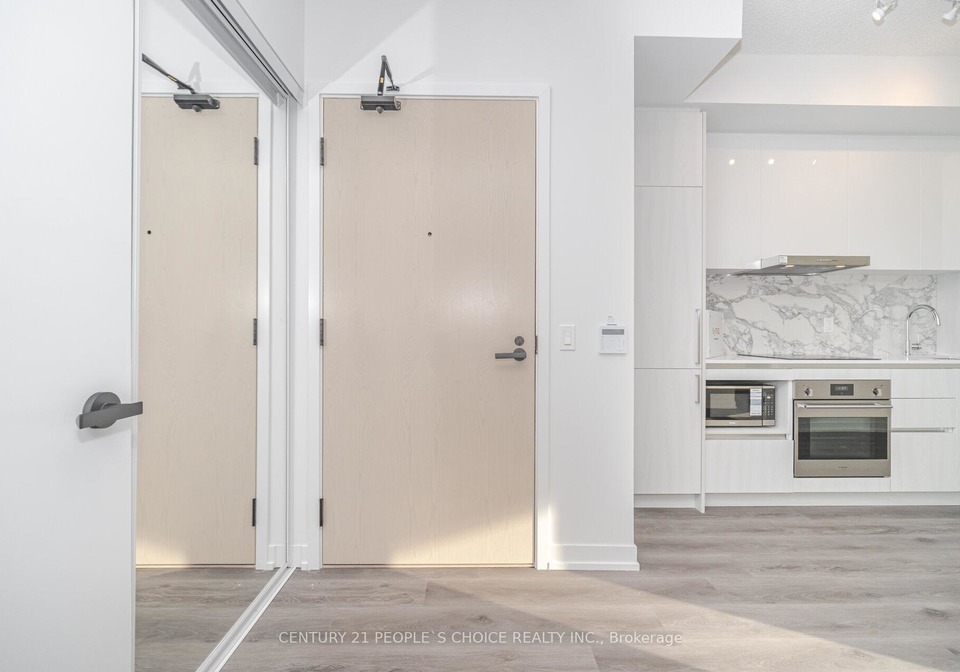 225-commerce-street-vaughan-ontario-n12322142