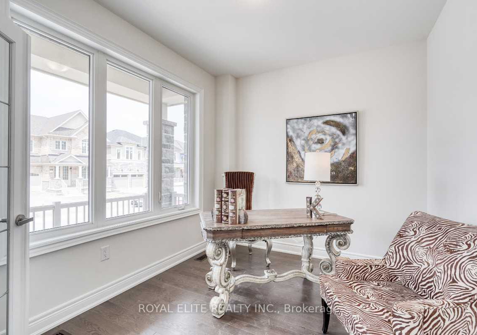 53-carriage-shop-bend-east-gwillimbury-ontario-n12322178