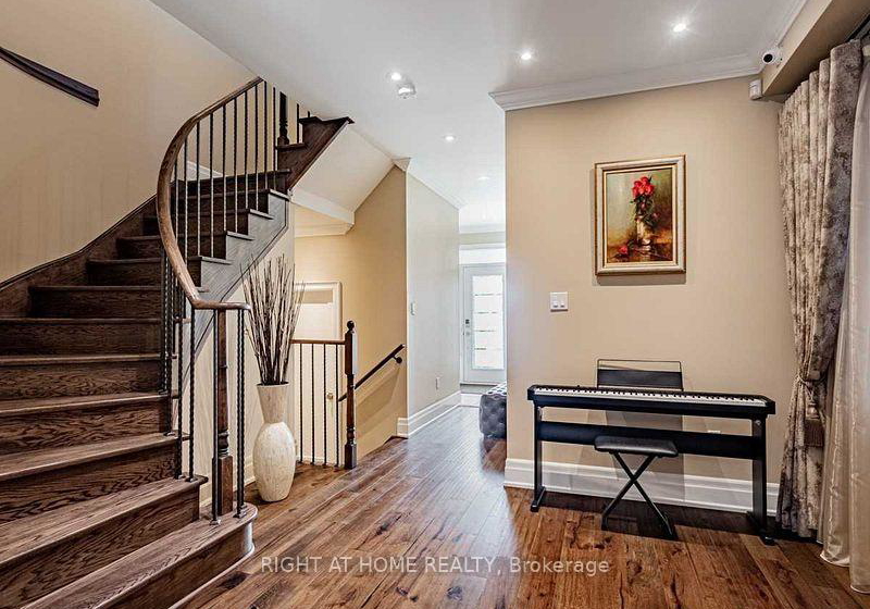 94-collin-court-richmond-hill-ontario-n12322422