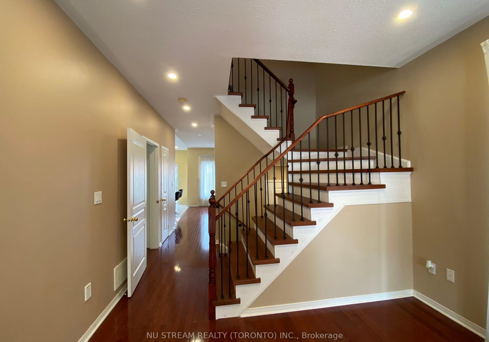 48-rainbow-valley-crescent-markham-ontario-n12323243