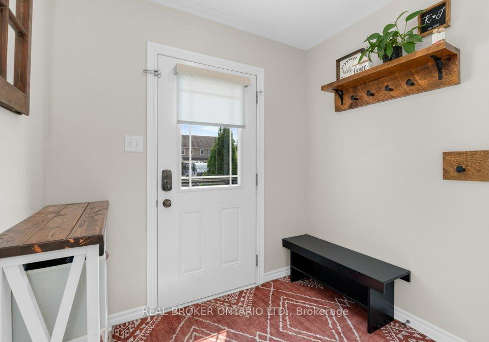105-banting-crescent-essa-ontario-n12323334