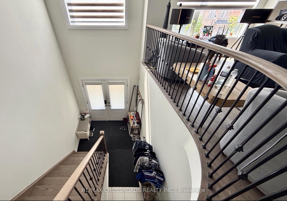 913-isaac-phillips-way-e-e-newmarket-ontario-n12323493