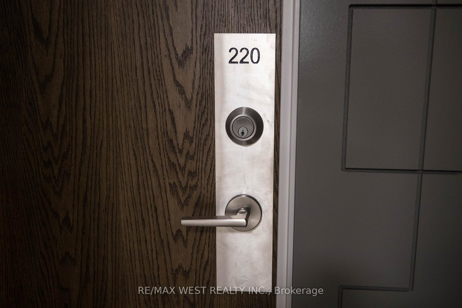 99-eagle-rock-way-vaughan-ontario-n12323791