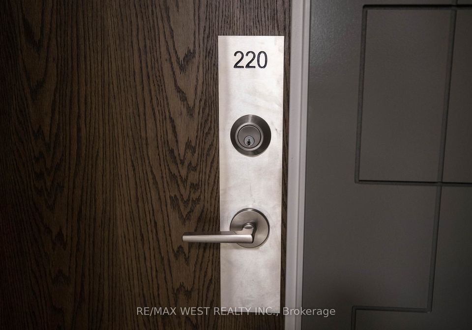 99-eagle-rock-way-vaughan-ontario-n12323791