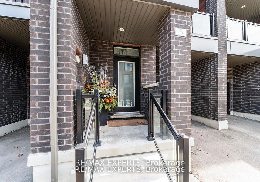 13-shatner-turnabout-crescent-vaughan-ontario-n12324426
