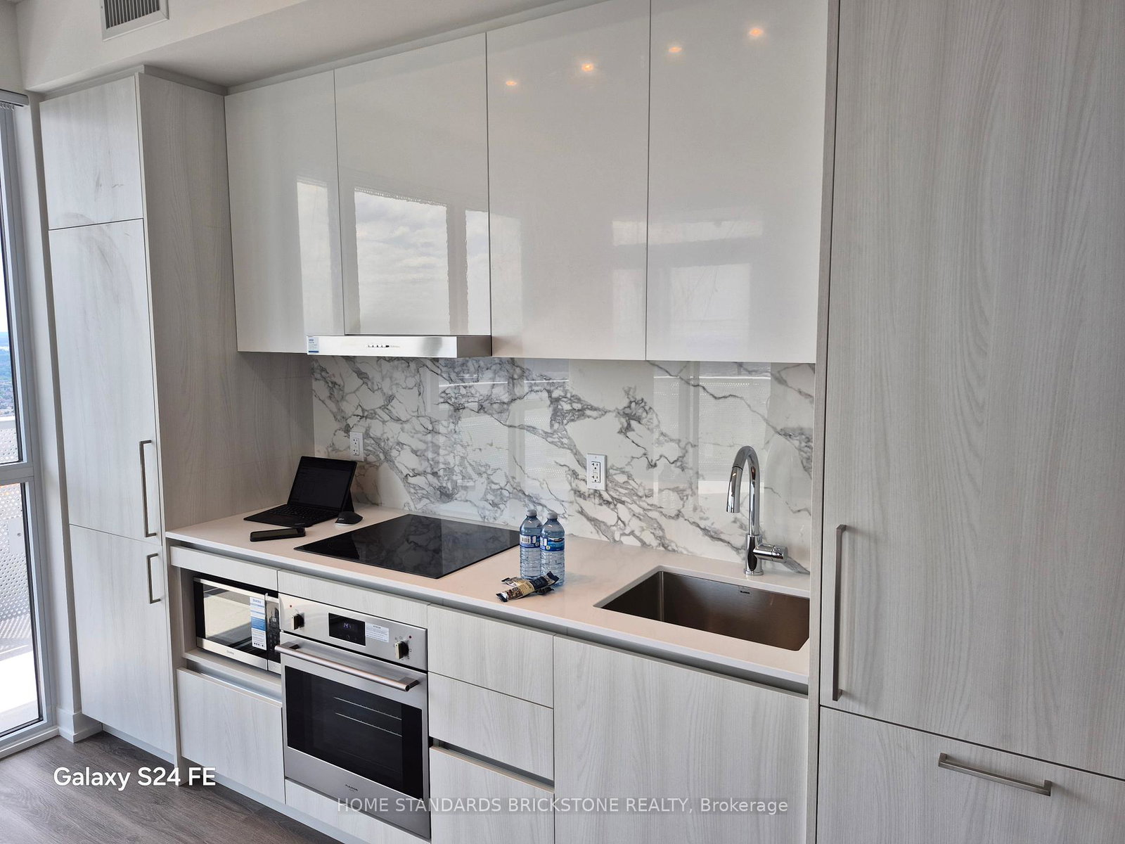225-commerce-street-vaughan-ontario-n12325094