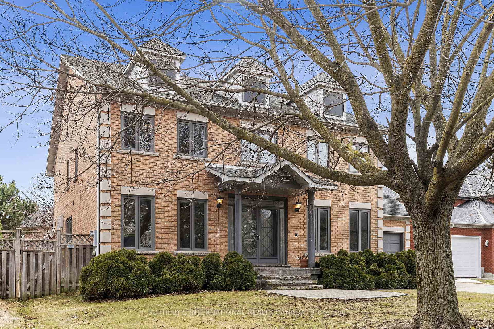 16-eastgate-crescent-richmond-hill-ontario-n12325200