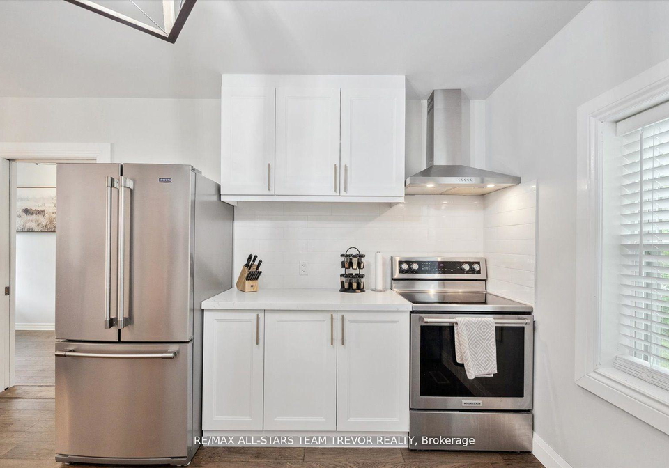 380a-main-street-king-ontario-n12325511