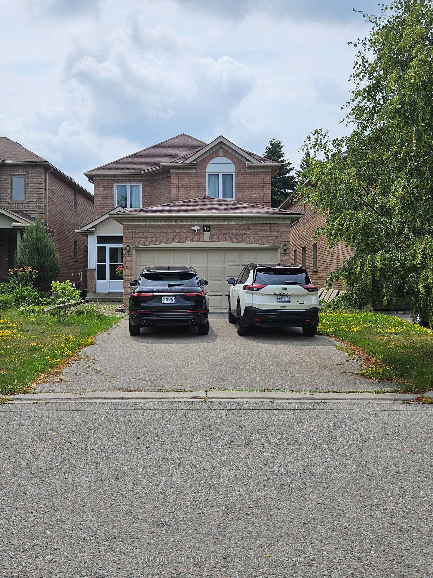 15-rocksprings-avenue-richmond-hill-ontario-n12325699