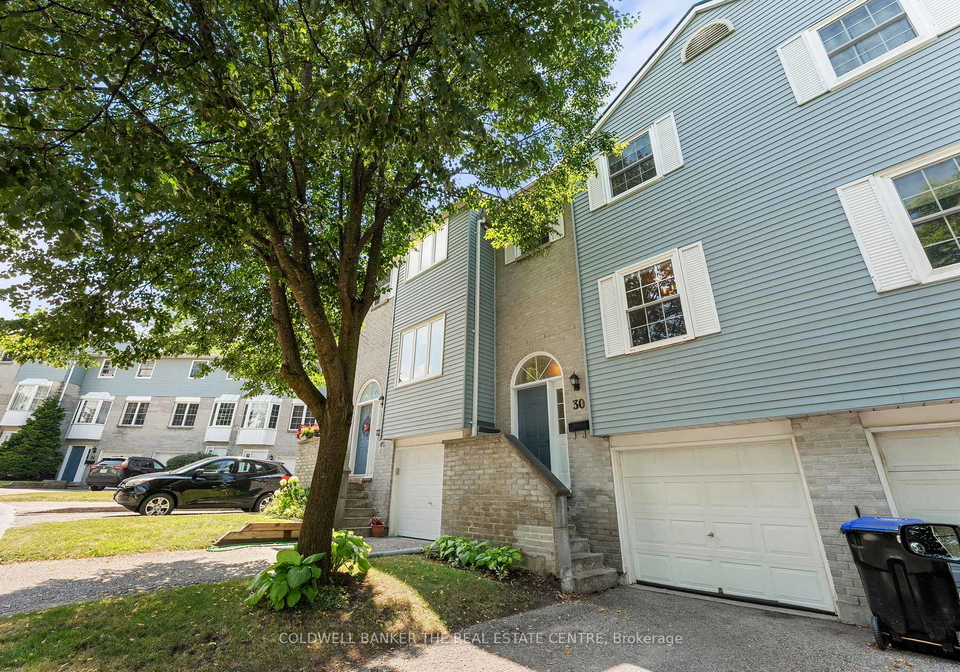 harmony-circle-bradford-west-gwillimbury-ontario-n12326355
