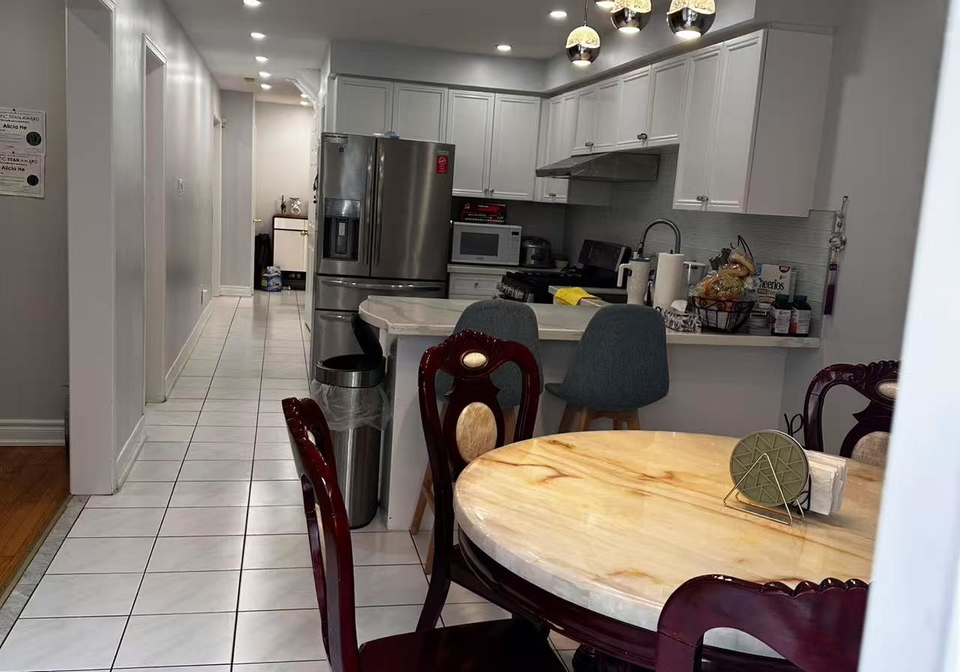 283-doubtfire-crescent-markham-ontario-n12326403
