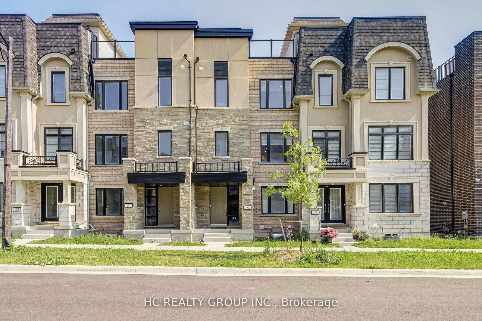 19-guardhouse-crescent-markham-ontario-n12326418