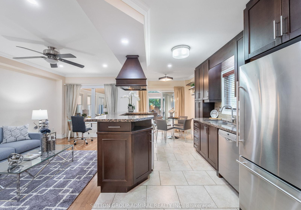 298-sonoma-boulevard-vaughan-ontario-n12326947