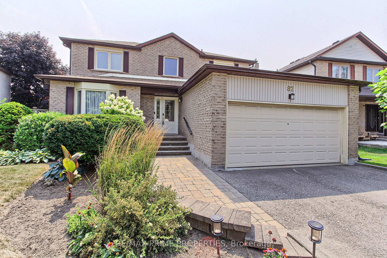 82-mcintyre-court-newmarket-ontario-n12327022