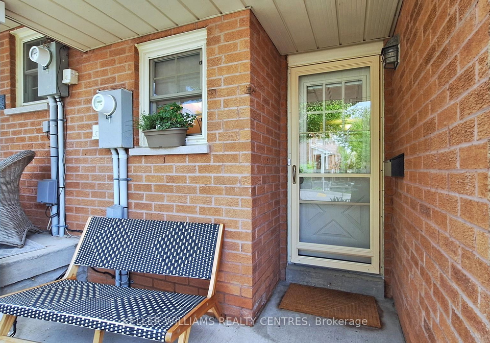 503-tara-hill-circle-aurora-ontario-n12327089