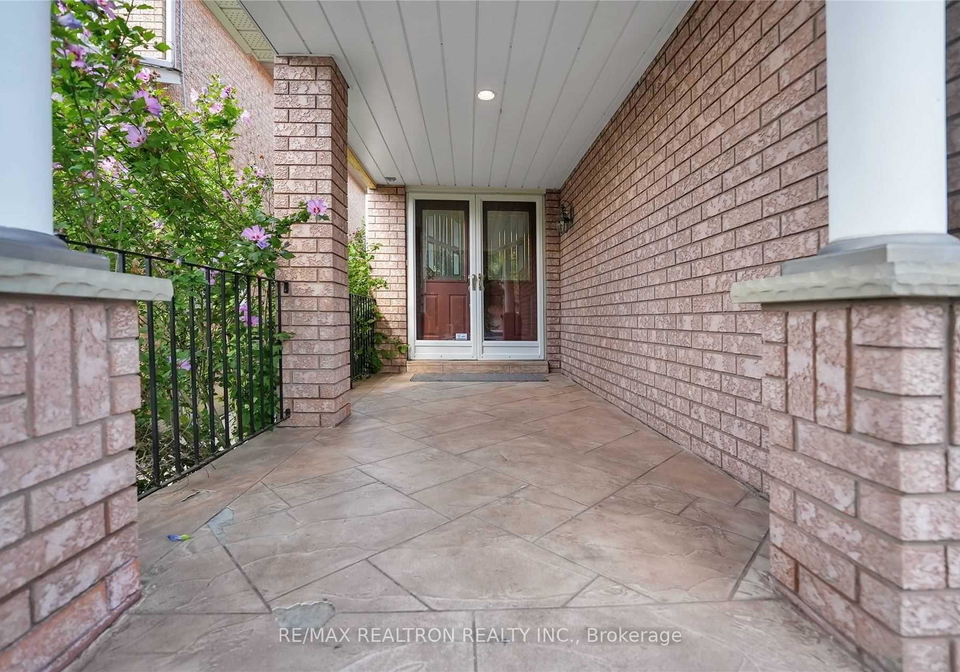 36-marco-sgotto-avenue-vaughan-ontario-n12328251