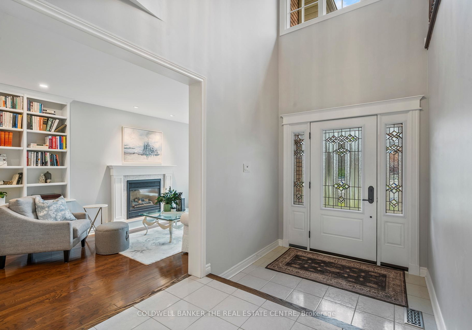 384-amberlee-court-newmarket-ontario-n12328334