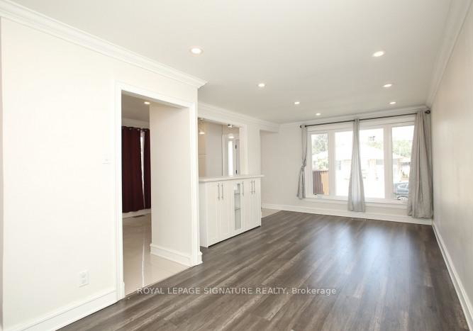 134-septonne-avenue-newmarket-ontario-n12328597