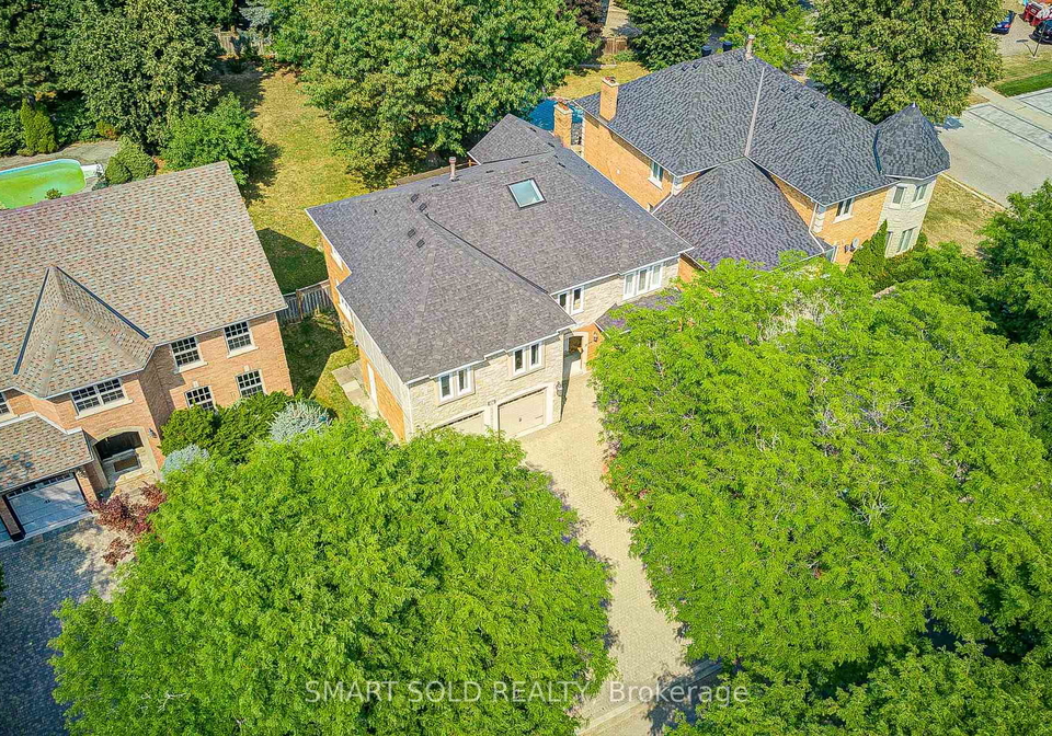 37-montclair-road-richmond-hill-ontario-n12329158