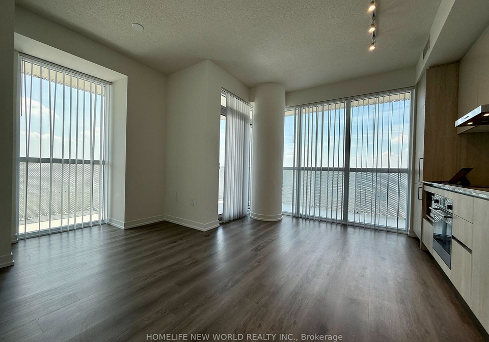 225-commerce-street-vaughan-ontario-n12329318
