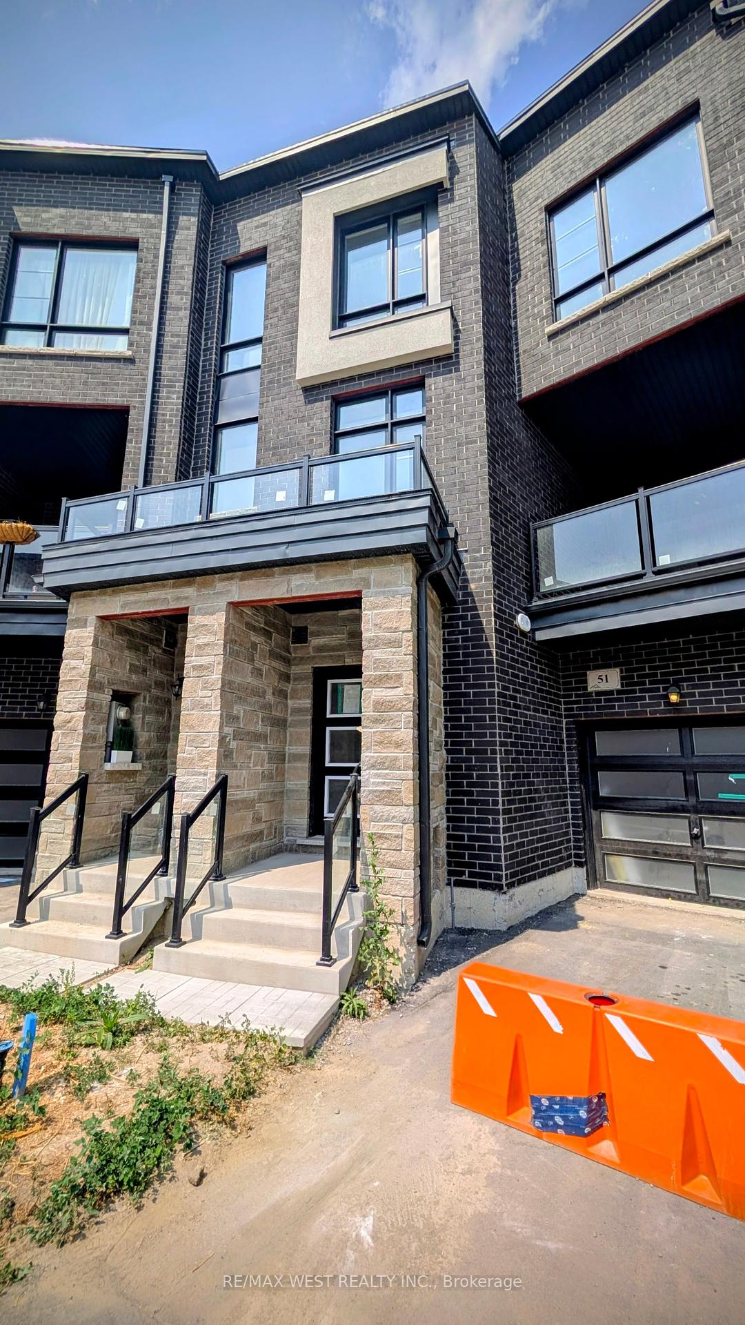 51-inverary-crescent-vaughan-ontario-n12329657