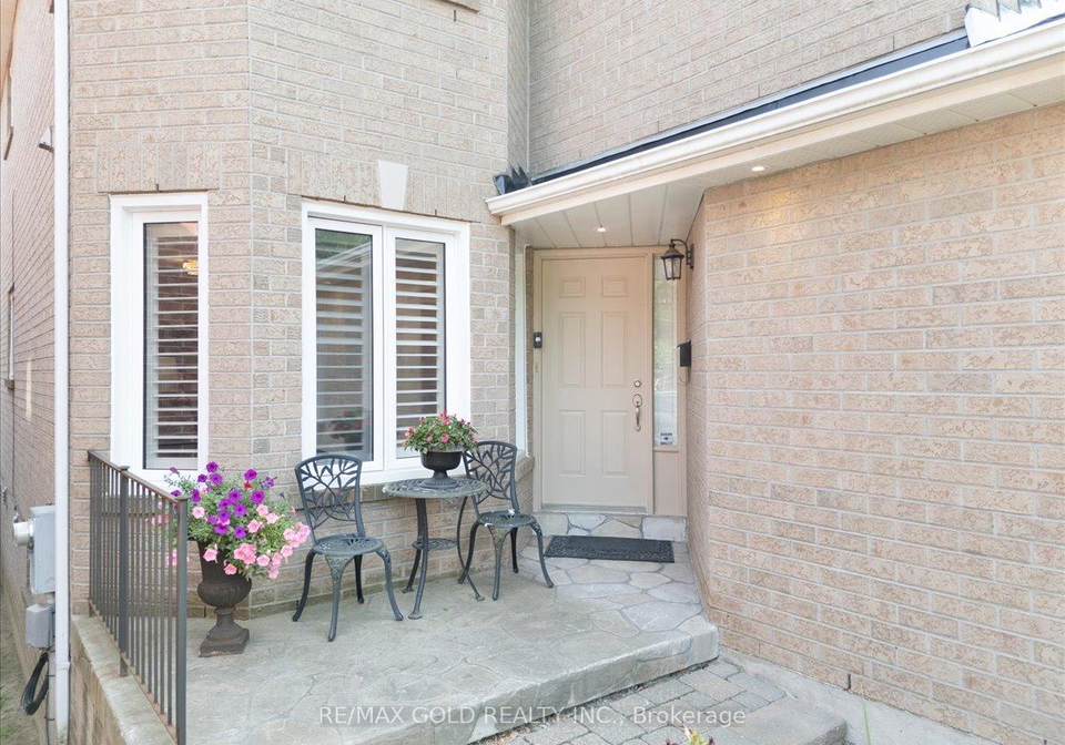9-red-rock-drive-richmond-hill-ontario-n12329830