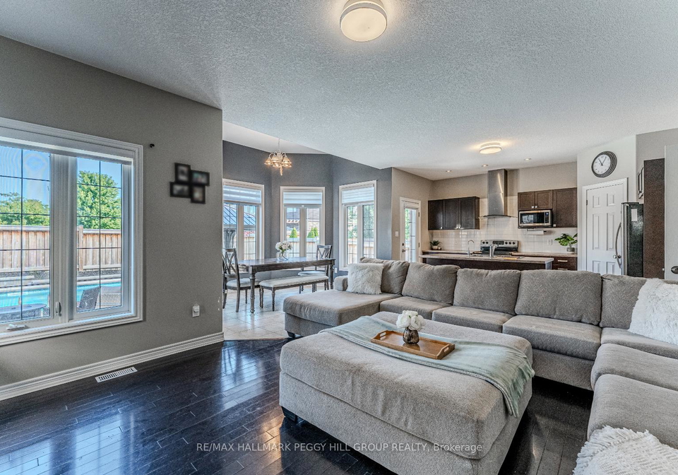 14-arnold-crescent-essa-ontario-n12329953