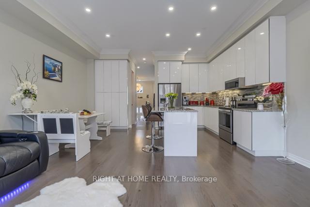 12-laskin-drive-vaughan-ontario-n12330296