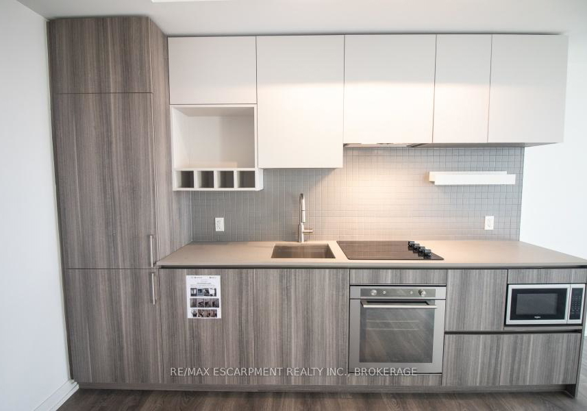 898-portgage-parkway-vaughan-ontario-n12331061