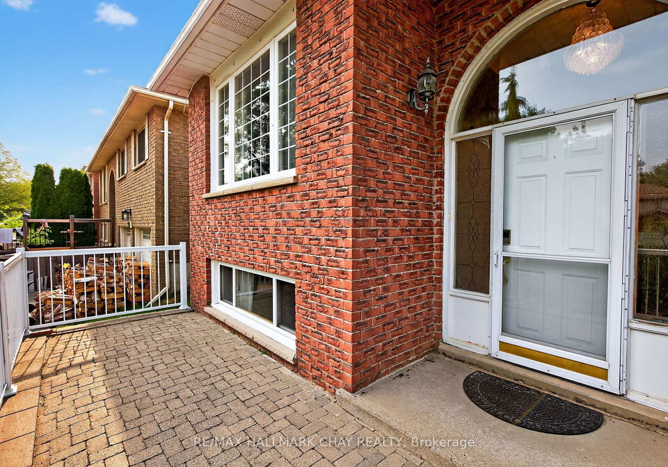 128-imperial-crescent-bradford-west-gwillimbury-ontario-n12332248