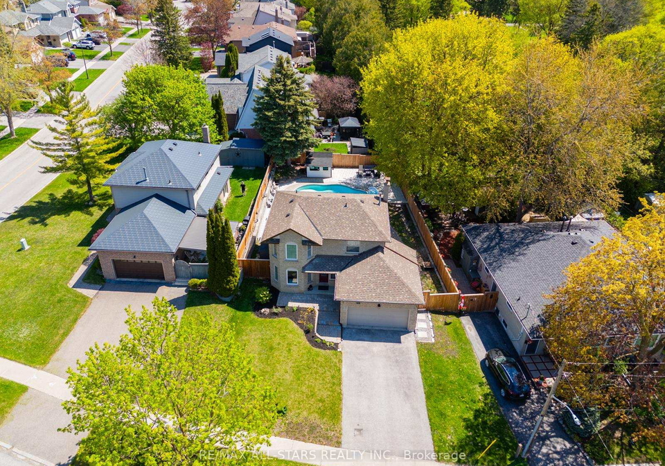 155-willow-lane-newmarket-ontario-n12332401