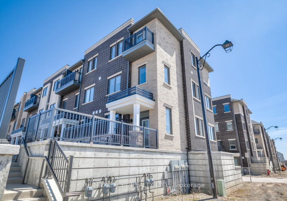 6-maybank-lane-whitchurch-stouffville-ontario-n12332636