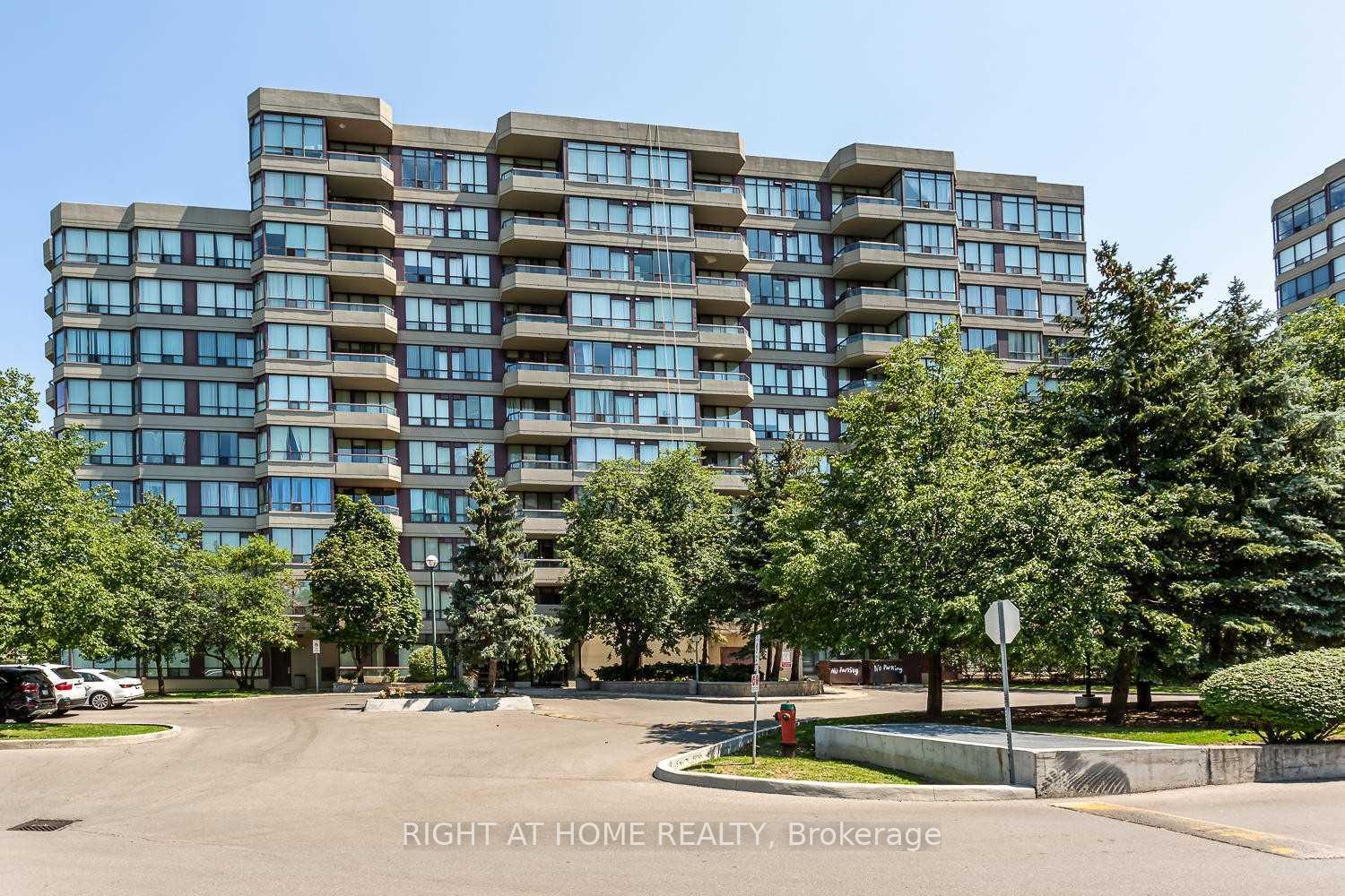 81-townsgate-drive-vaughan-ontario-n12333024