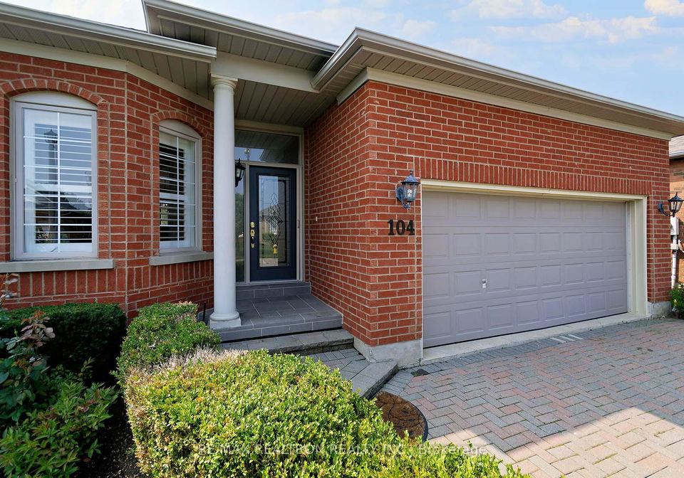 104-long-stan-whitchurch-stouffville-ontario-n12333332