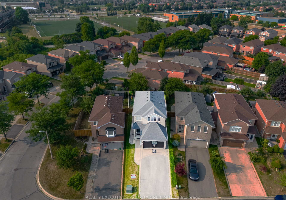 105-solway-avenue-vaughan-ontario-n12333899