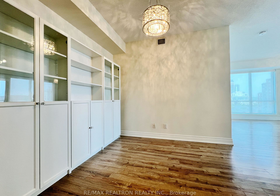 9088-yonge-street-richmond-hill-ontario-n12334071