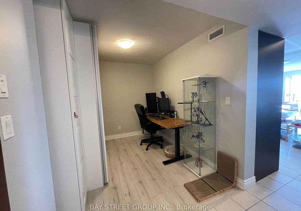 60-south-town-centre-boulevard-markham-ontario-n12334566