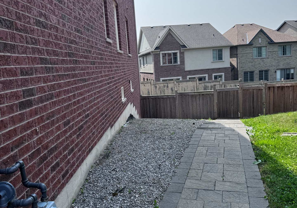 1301-mccron-crescent-newmarket-ontario-n12334753