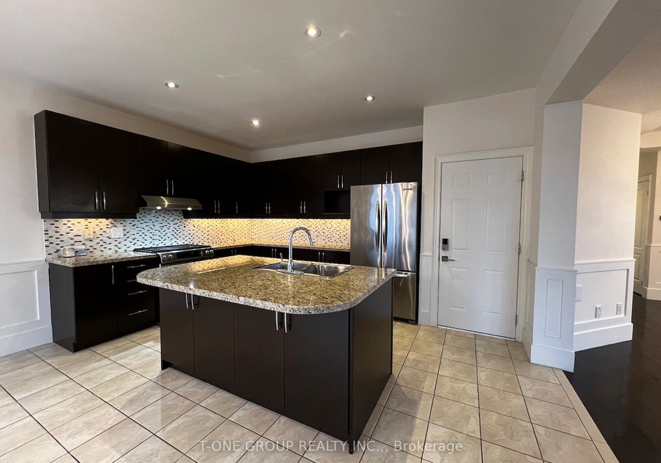 1-timna-crescent-vaughan-ontario-n12335077
