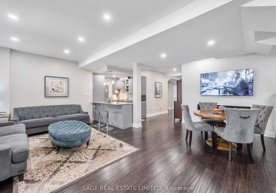 4-alex-campbell-crescent-w-king-ontario-n12335359